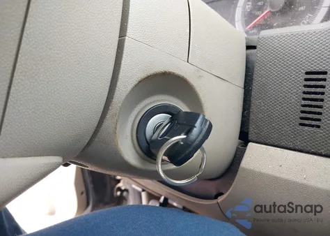 2008 Ford Escape Xlt from USA, damaged, VIN 1FMCU031X8KA80604